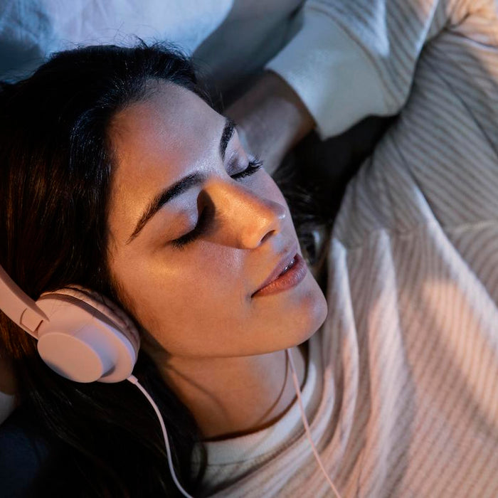 Sweet Dreams: Relaxing Music for a Peaceful Night's Sleep