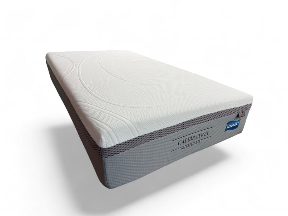 Calibration Hybrid King Single Mattress